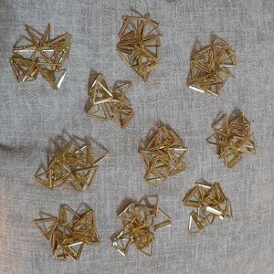 100 Piece Gold Color Place holders